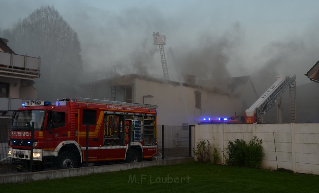 Feuer 2 Y Huerth Efferen Kolpingstr P039.JPG - Miklos Laubert